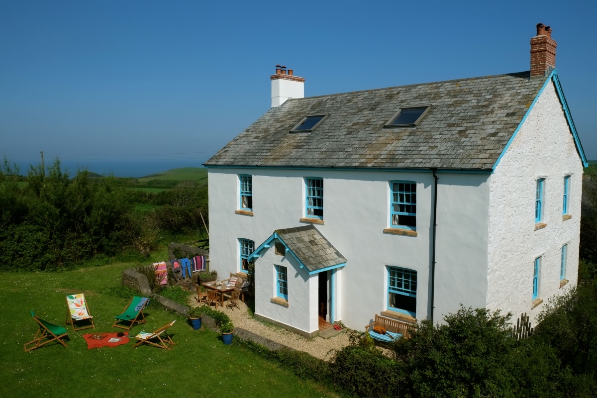 The Farmhouse with the sea in the distance